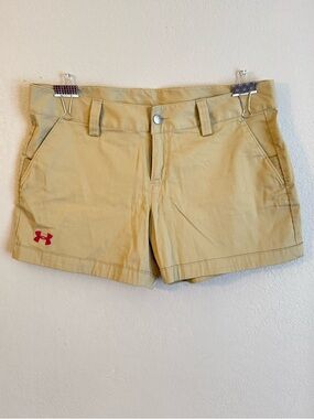 Under Armour Women's Tan Golf style Athletic Shorts with Fuchsia Logo